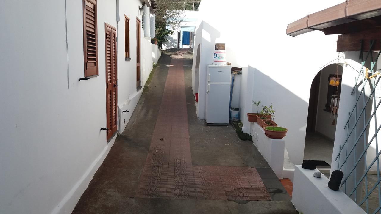 Case La Pergola Stromboli Buitenkant foto